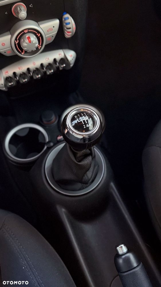 MINI ONE Standard - 12