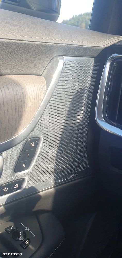 Volvo V90 Cross Country - 25