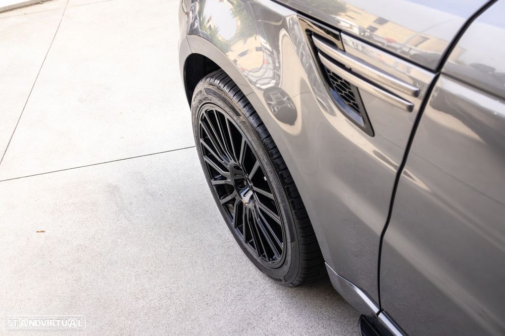 Land Rover Range Rover Sport 2.0 SD4 SE - 11