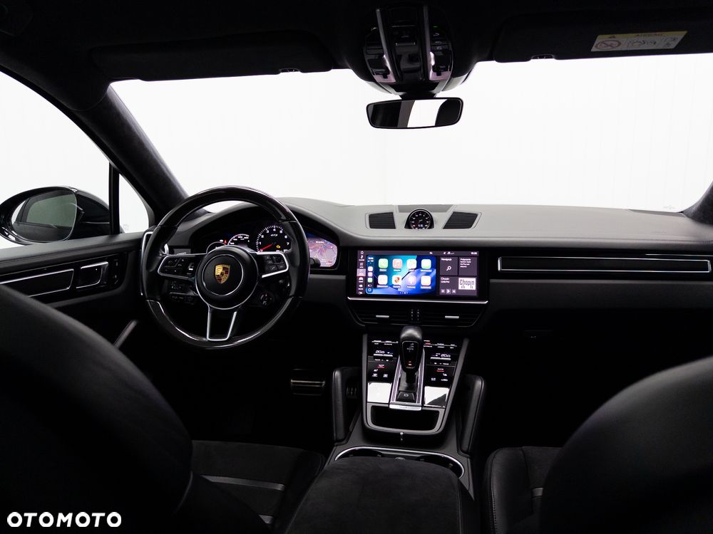 Porsche Cayenne GTS Tiptronic S - 24