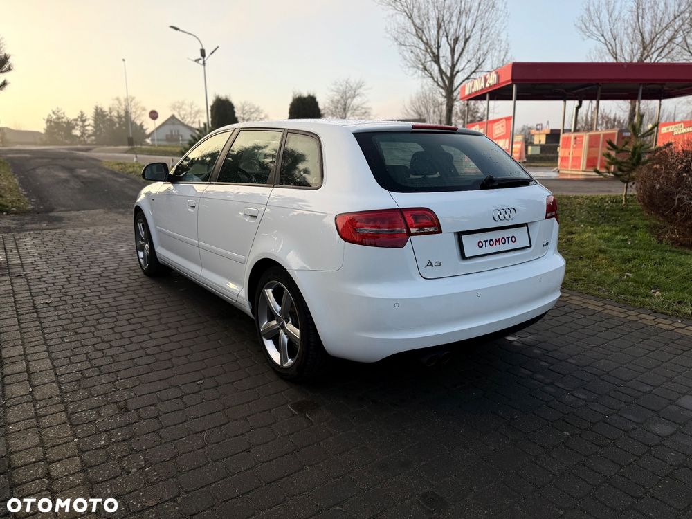 Audi A3 Sportback 1.4 TFSI S line Sportpaket - 6
