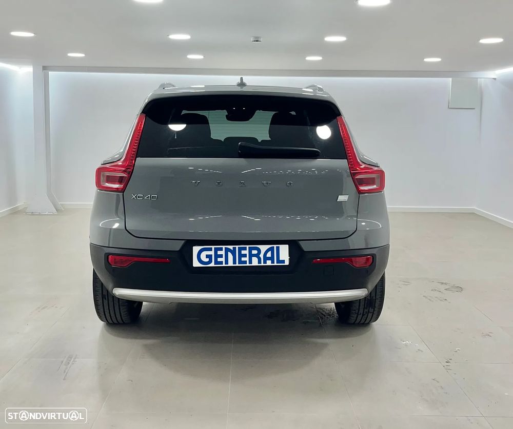 Volvo XC 40 1.5 T4 PHEV Essential - 5