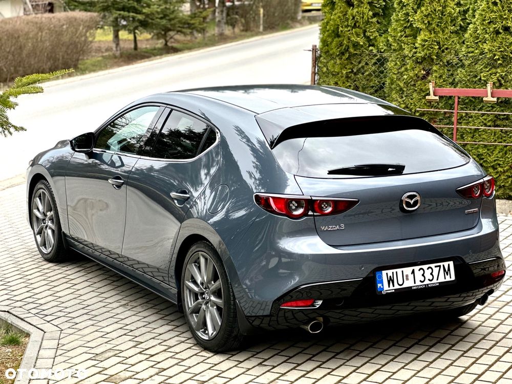 Mazda 3 - 1