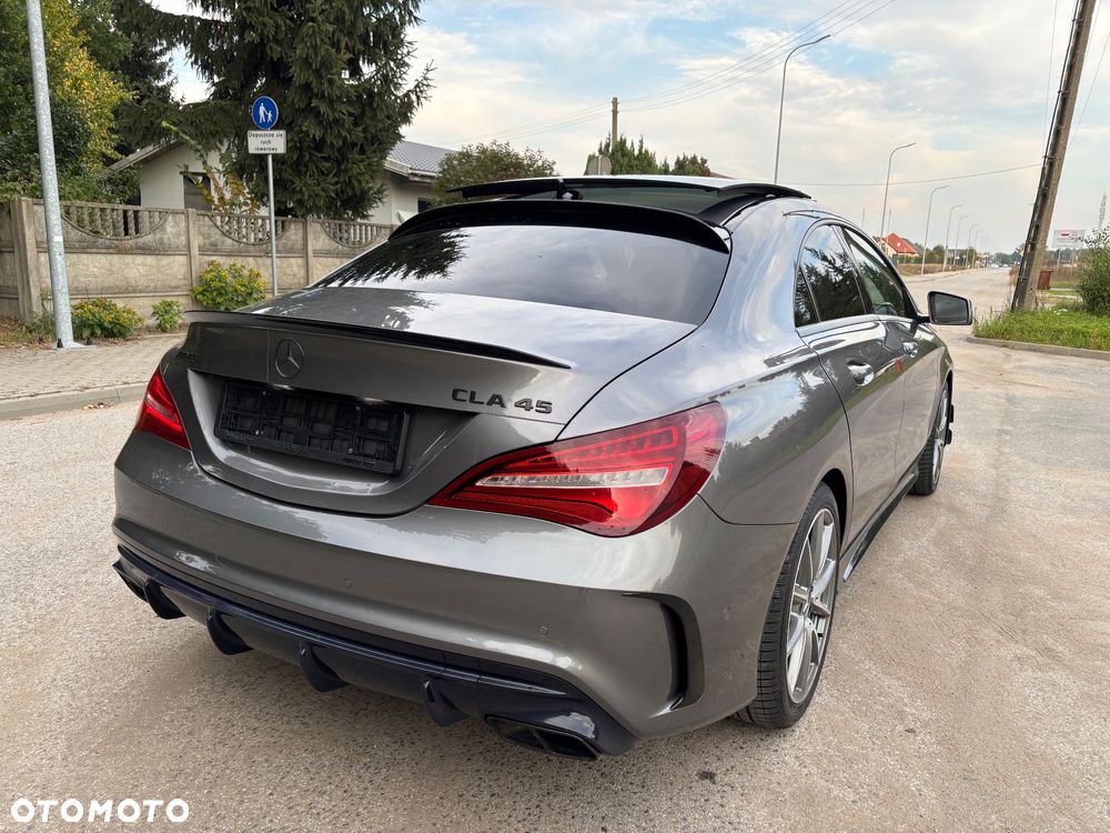 Mercedes-Benz CLA AMG 45 4-Matic - 26