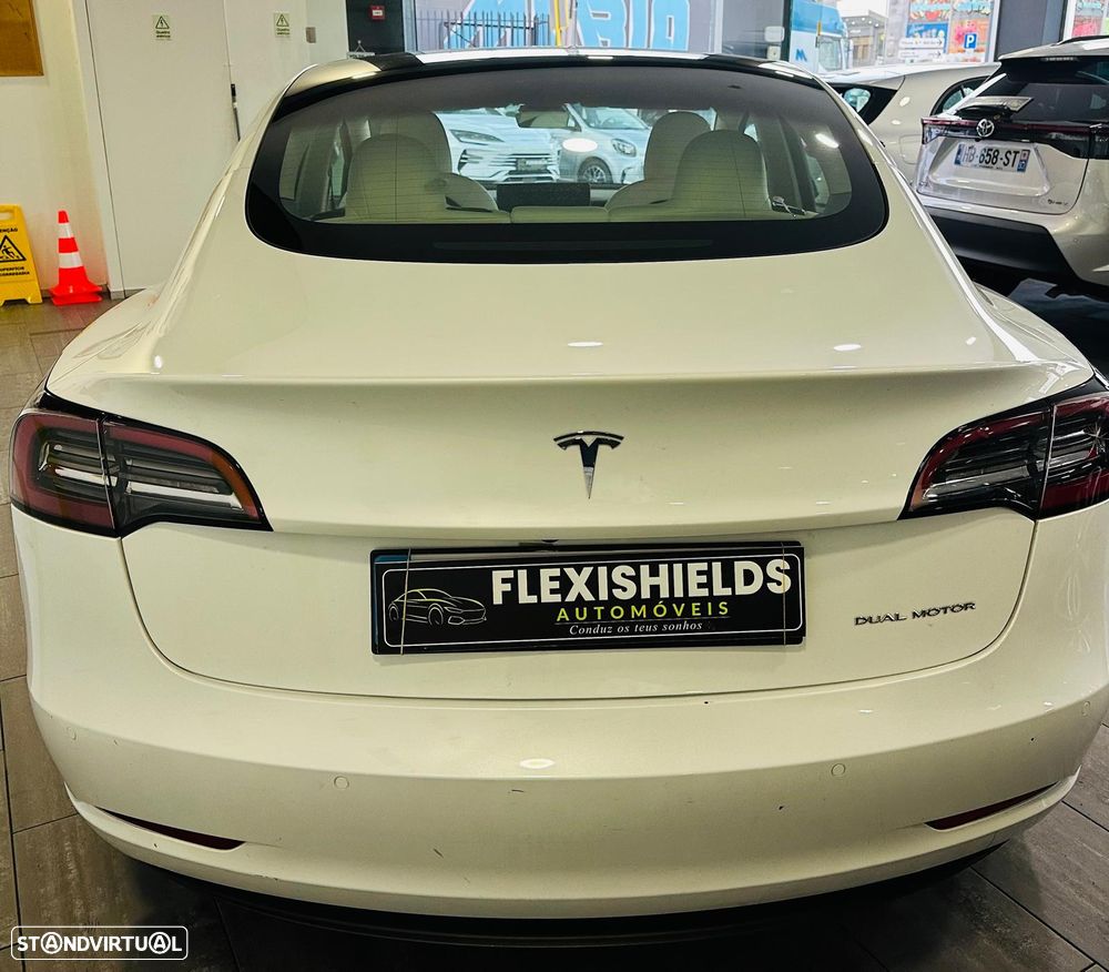 Tesla Model 3 Long Range RWD - 13