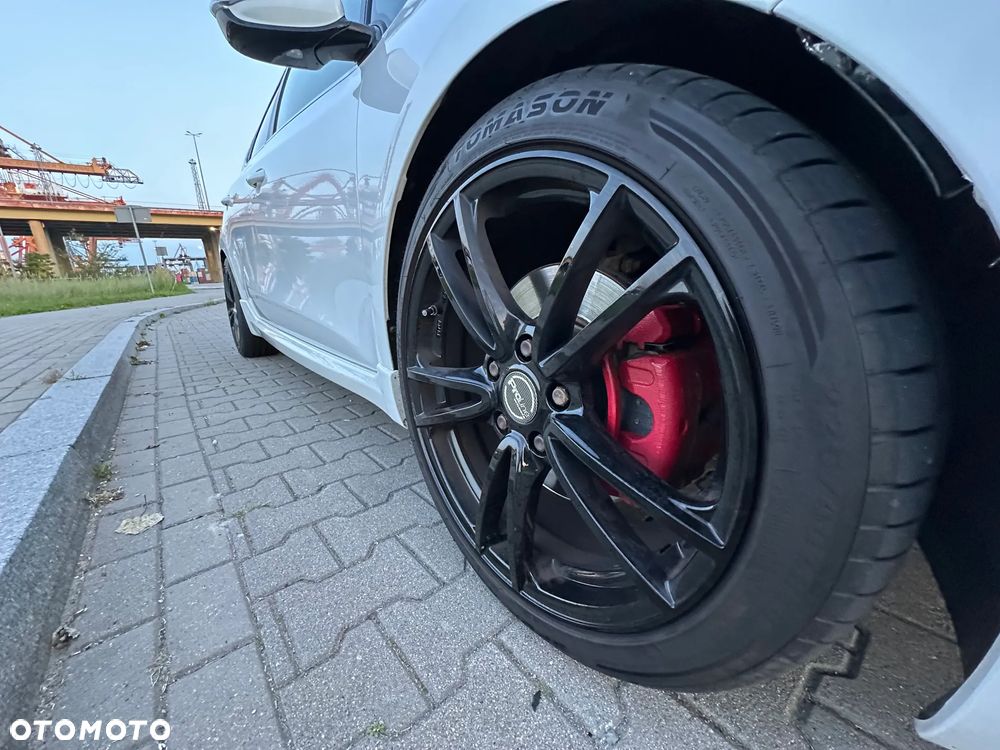 Kia Ceed Cee'd 1.6 T-GDI GT XL - 9