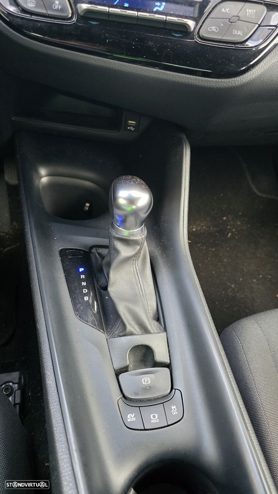 Toyota C-HR 1.8 Hybrid Comfort - 18