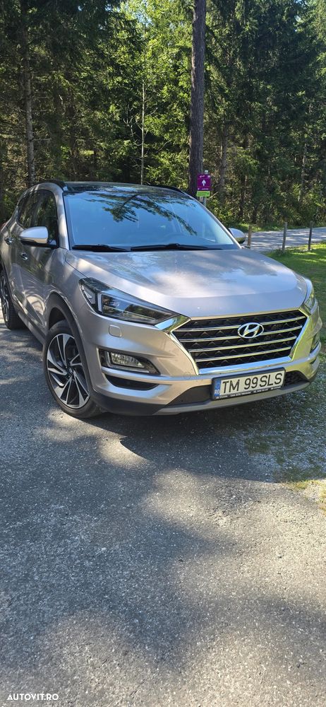 Hyundai Tucson 2.0 CRDI 4WD 8AT Luxury - 8