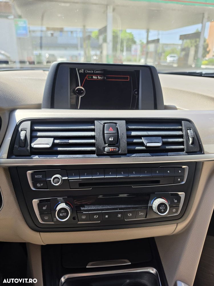 BMW Seria 3 320d Aut. - 2