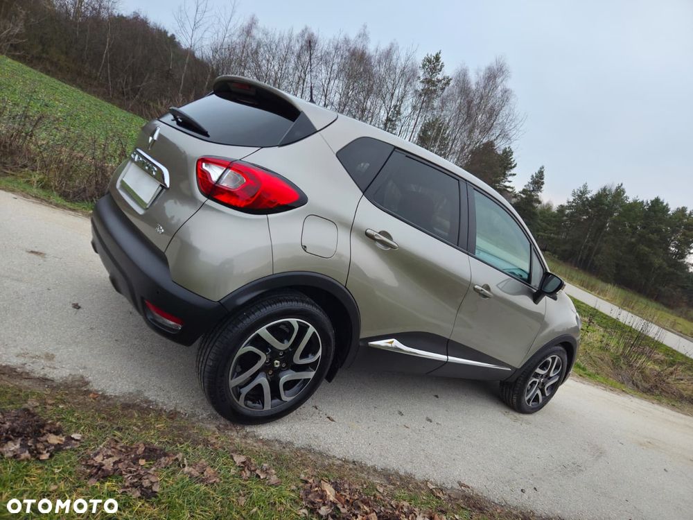 Renault Captur 1.2 TCe Helly Hansen EDC - 6