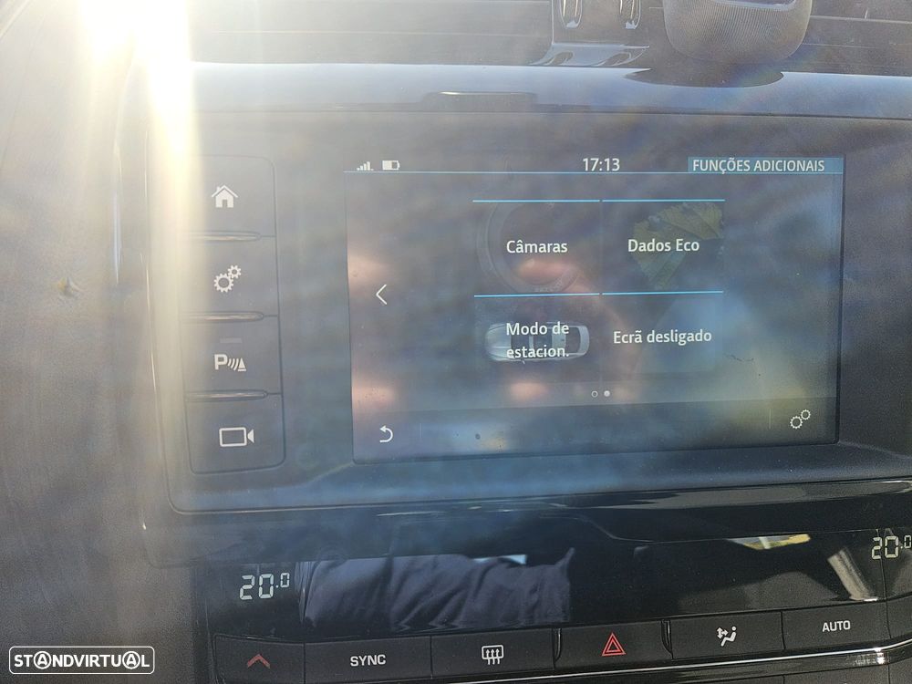 Jaguar F-Pace 2.0 i4D Pure - 16