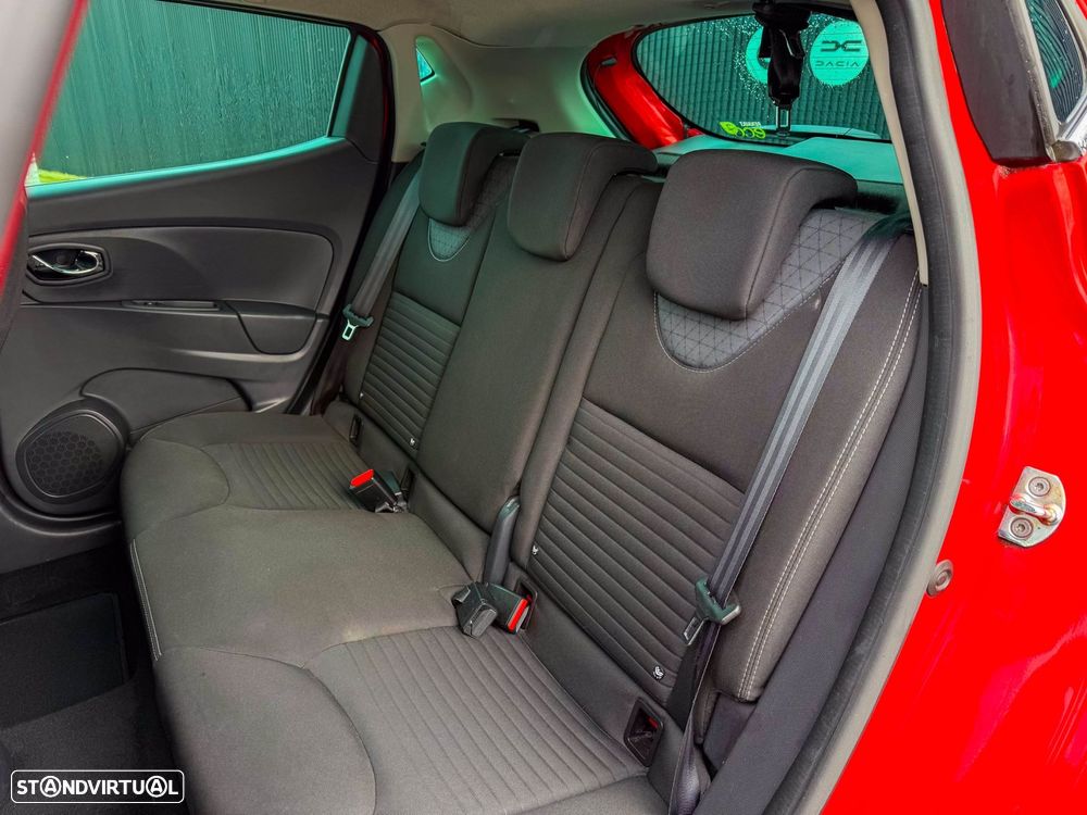 Renault Clio 0.9 TCE Dynamique S - 24