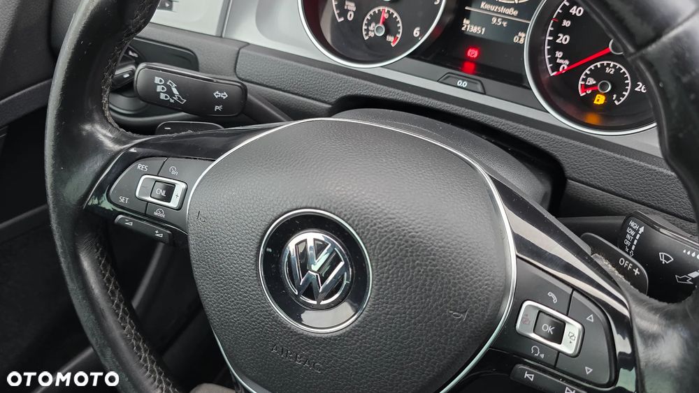 Volkswagen Golf VII 1.6 TDI BMT Highline DSG - 25