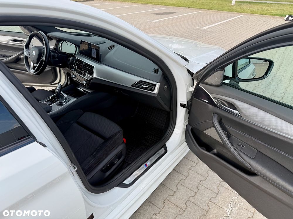 BMW Seria 5 540i xDrive M Sport sport - 18