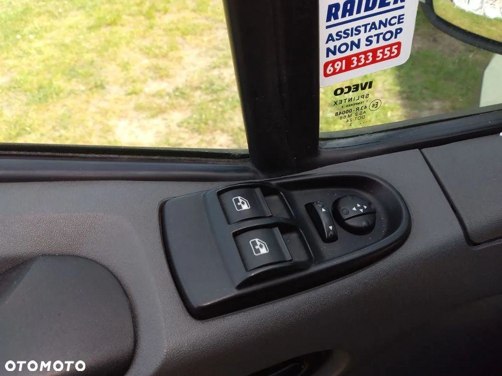 Iveco 3,0 CNG F1CE0441A osprzęt silnika 2013r, kabina szkielet ,  wał napędowy pół resory poduszki , koła z ładnymi oponami , sterowniki silnika i inne części - 8