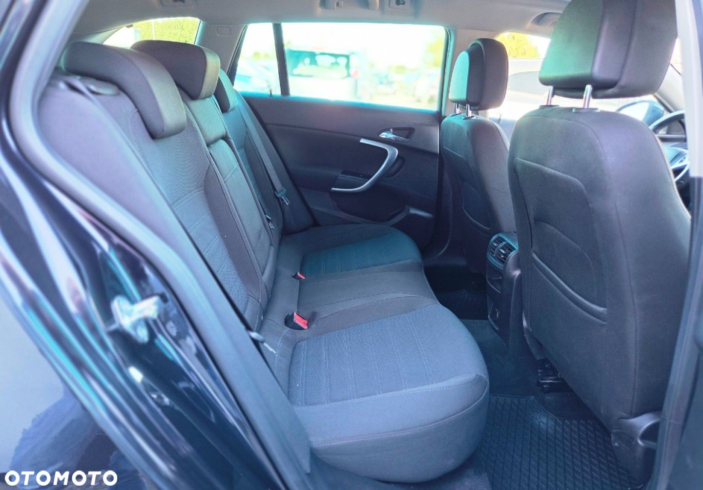 Opel Insignia - 30