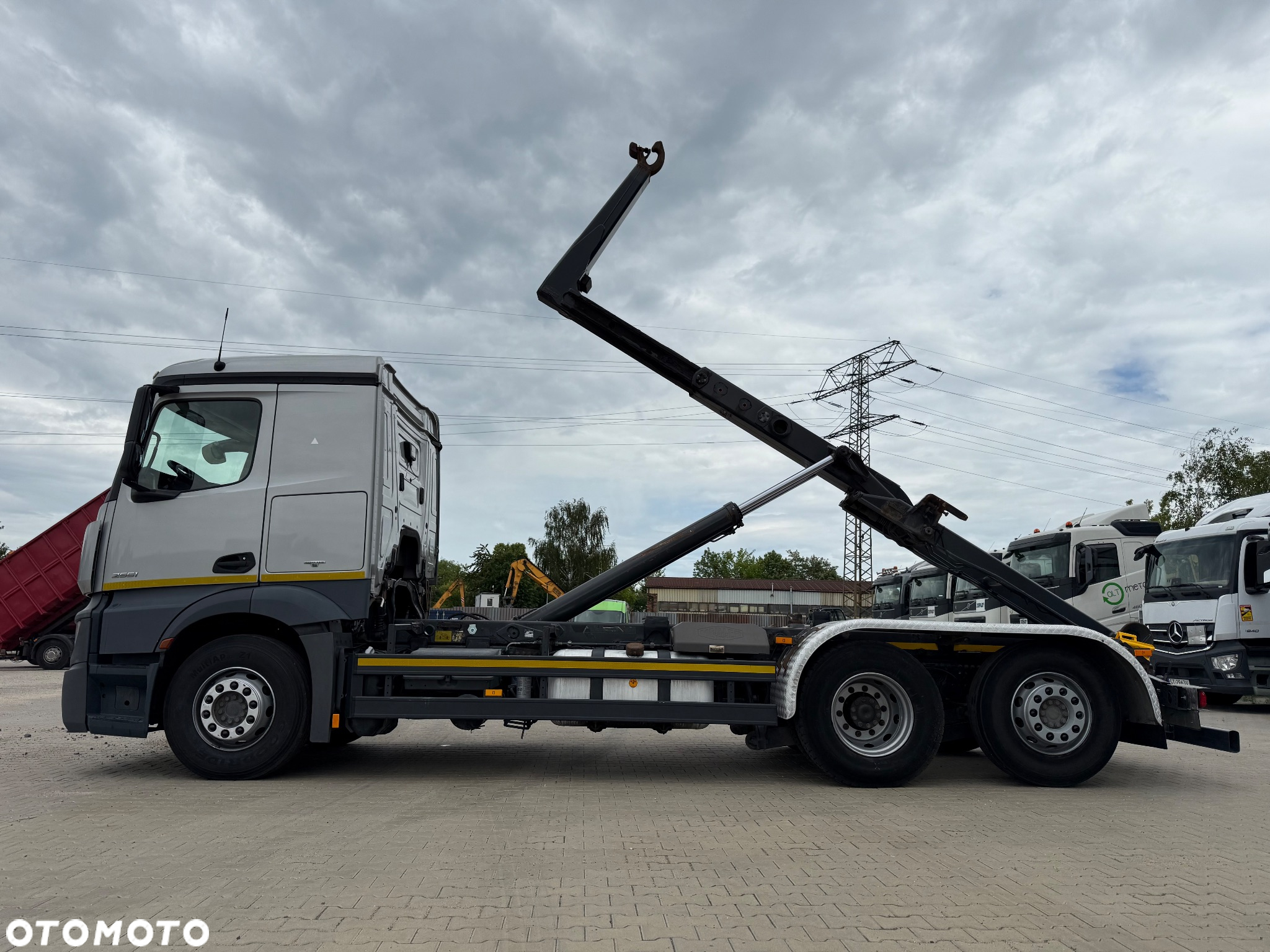 Mercedes-Benz Actros 2551 - 4