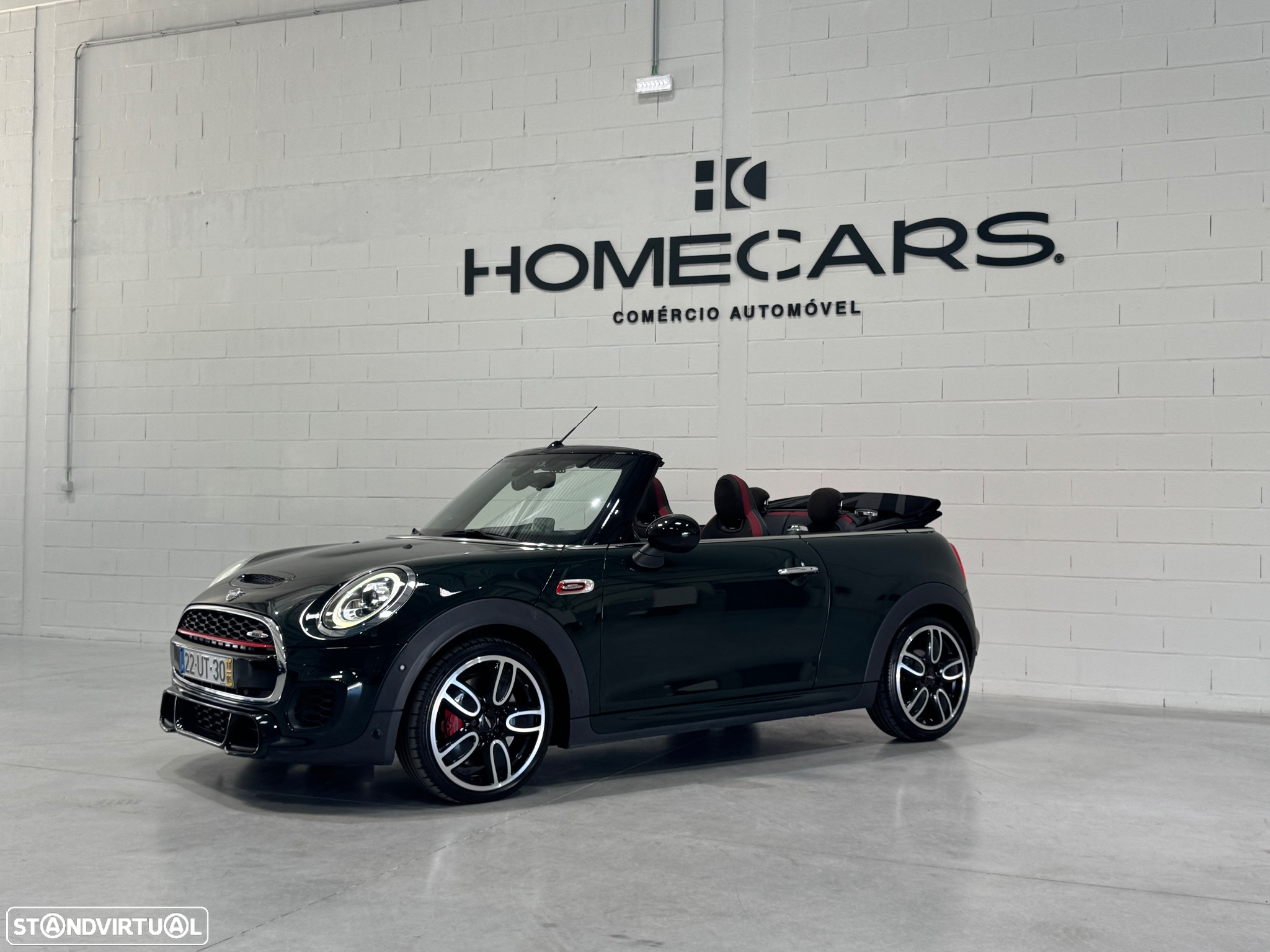 MINI Cabrio John Cooper Works - 3