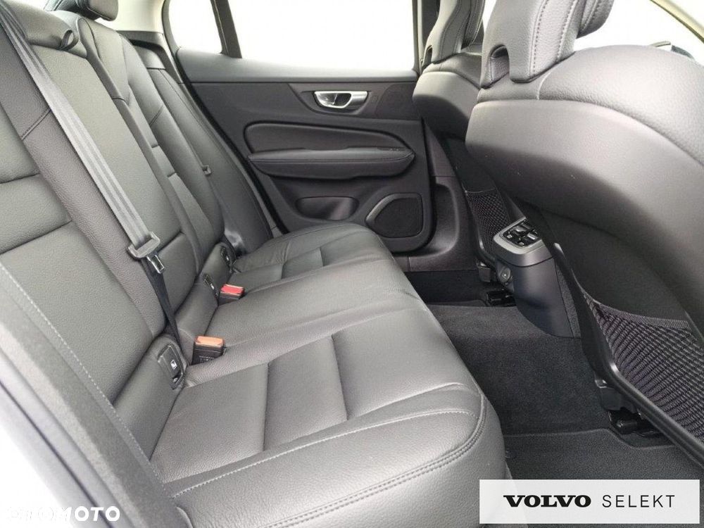 Volvo S60 - 11
