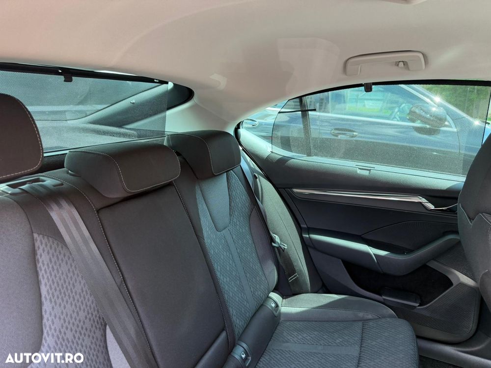 Skoda Octavia 1.0 TSI DSG Mild Hybrid Style - 15