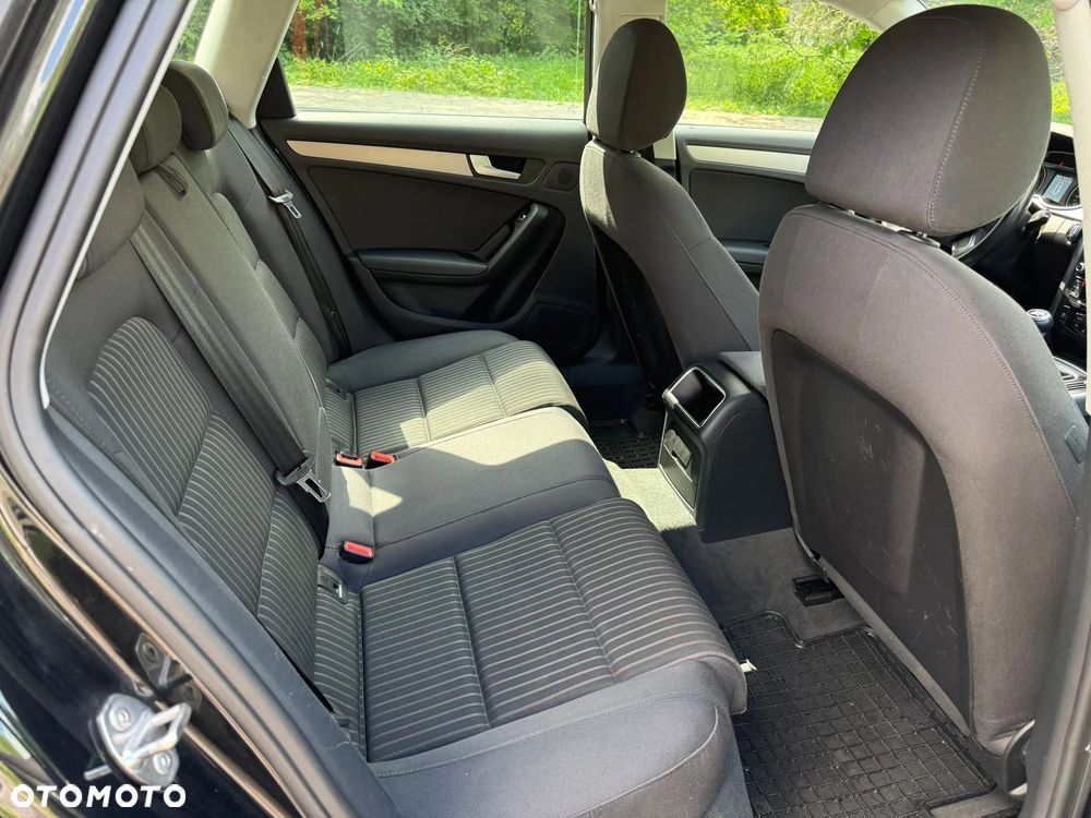 Audi A4 Avant 2.0 TDI DPF Attraction - 12