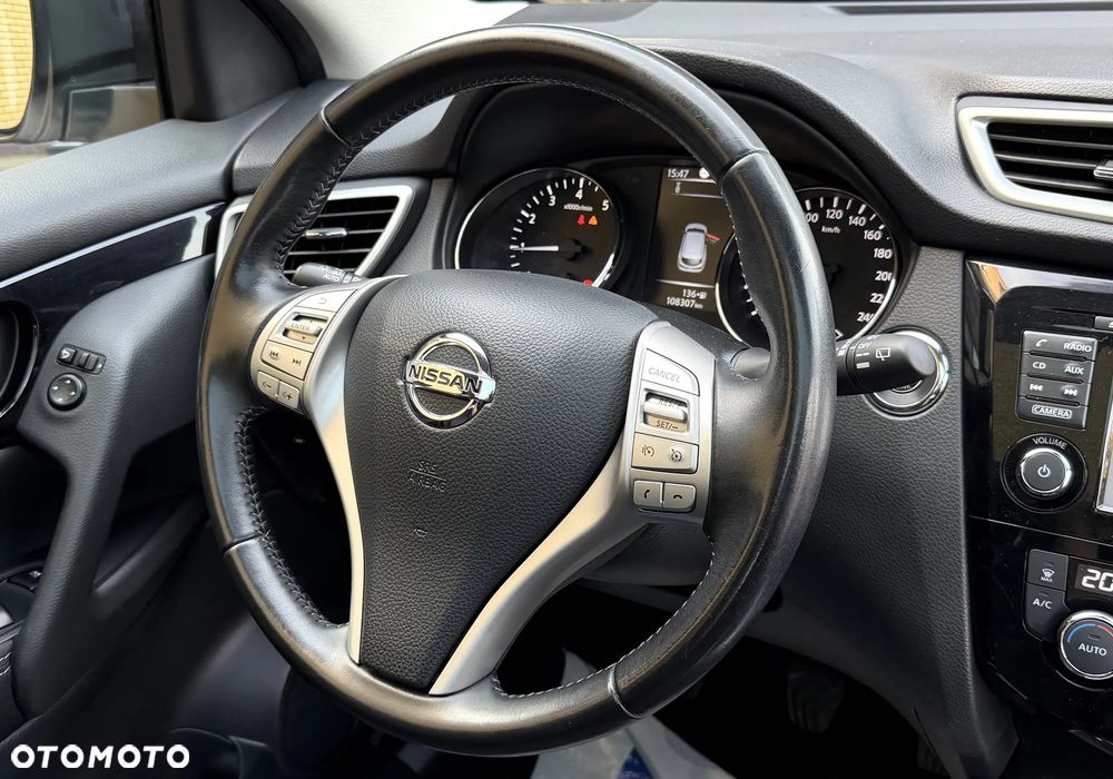 Nissan Qashqai 1.2 DIG-T Tekna EU6 - 25