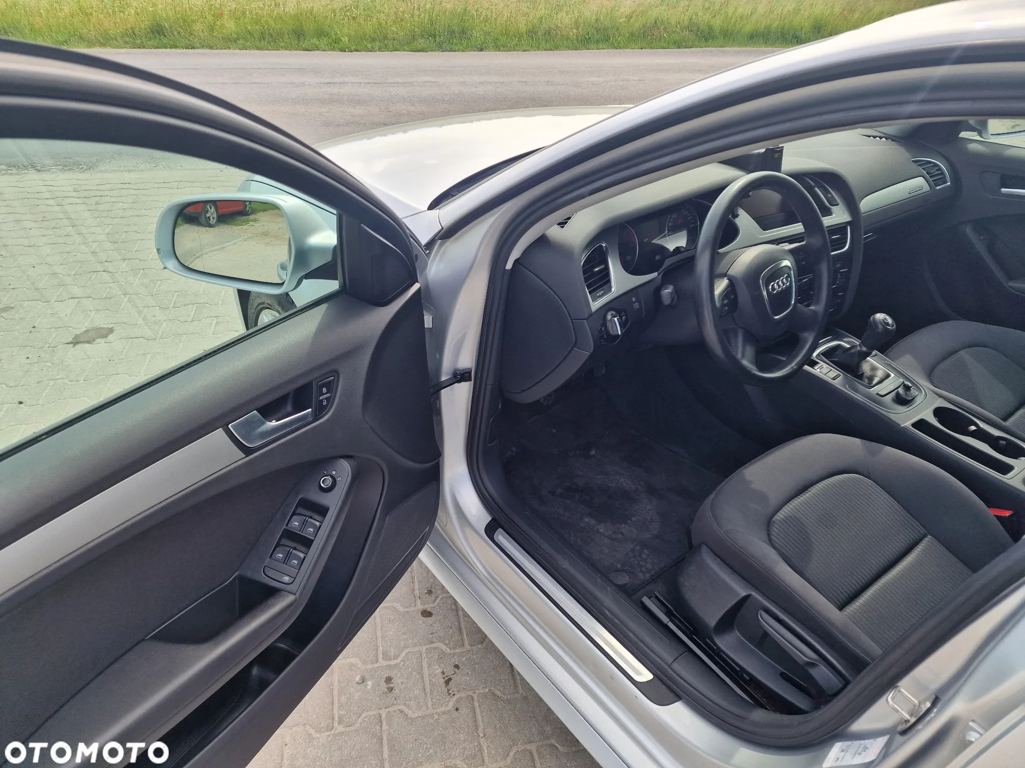 Audi A4 Avant 2.0 TDI DPF quattro Ambition - 17