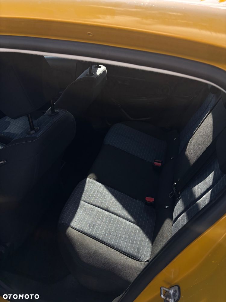 Peugeot 208 PureTech 75 Active - 19