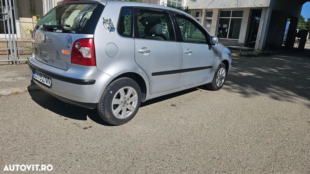 Volkswagen Polo 1.4 Comfortline - 4