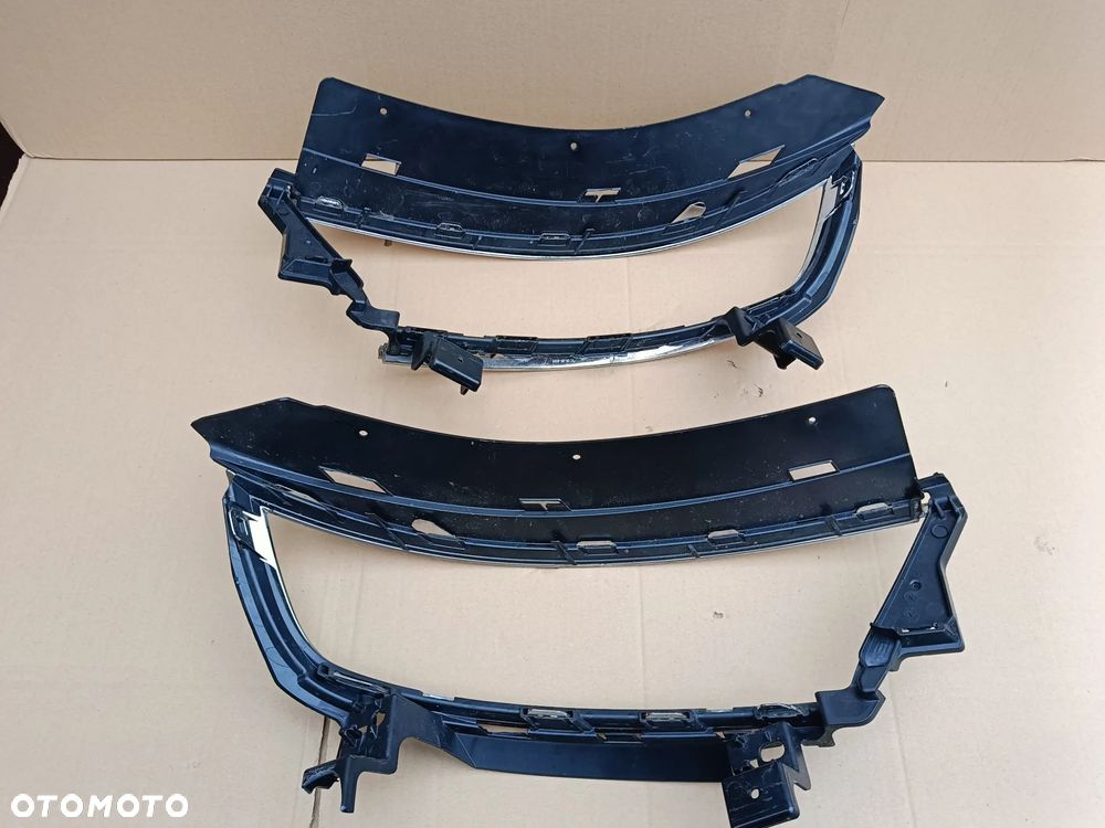 Chrom lampy nakładka na lampę prawa lewa Opel Mokka II 2  ramka 9835213980 - 7