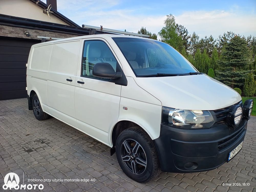 Volkswagen Transporter - 1