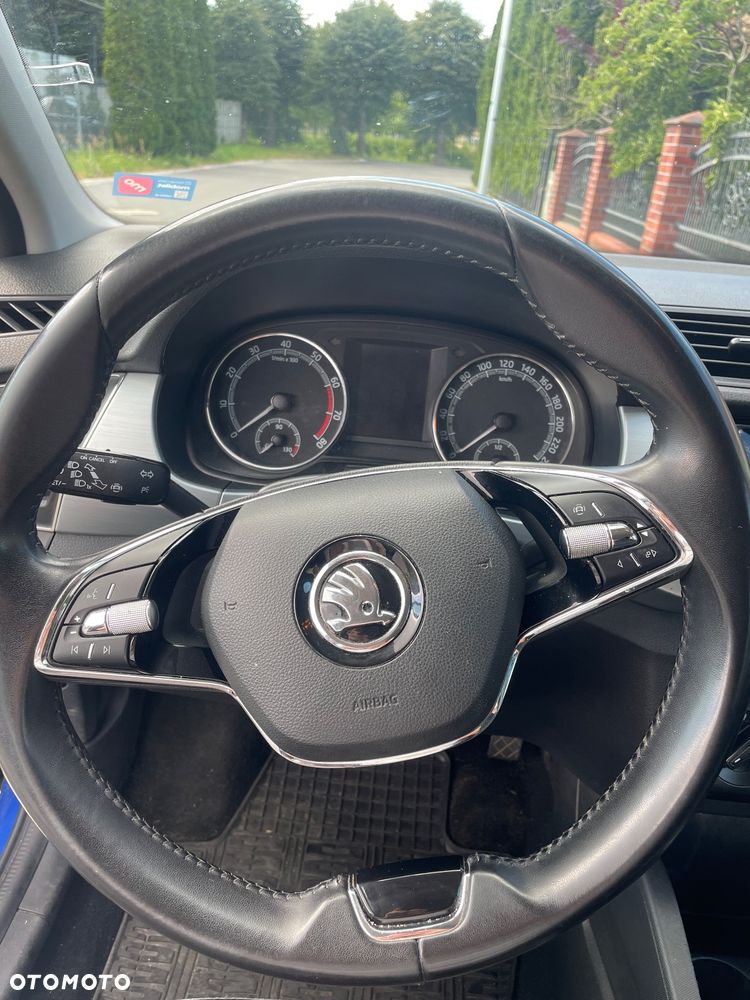 Skoda Fabia 1.0 TSI Ambition - 9