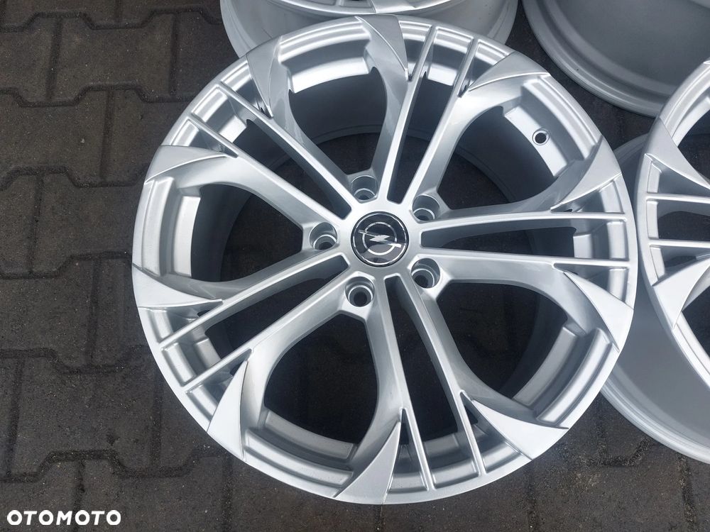 FELGI ALUFELGI R18 8.5J ET38 5X120 JAK NOWE! PROSTE! OPEL INSIGNIA BMW E60 E90 - 2