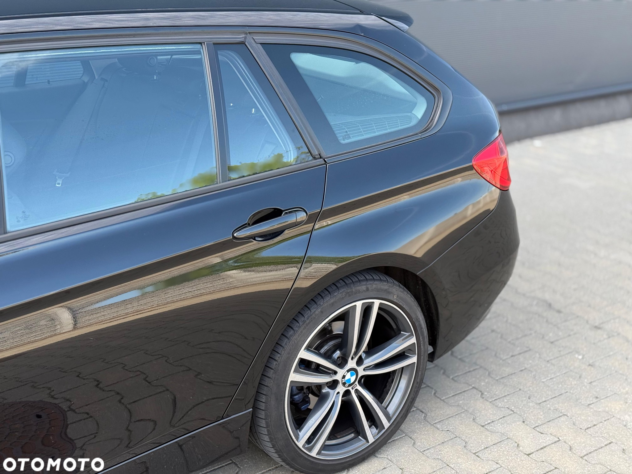 BMW Seria 3 320d - 22