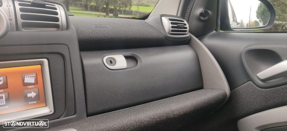 Smart ForTwo Coupé cdi softouch passion dpf - 38