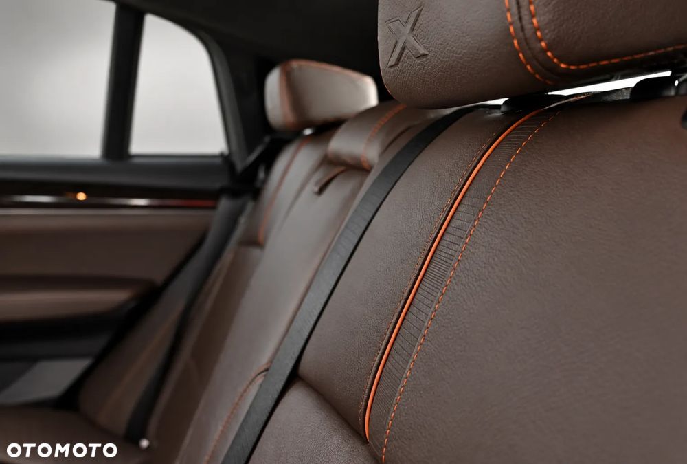 BMW X4 - 25
