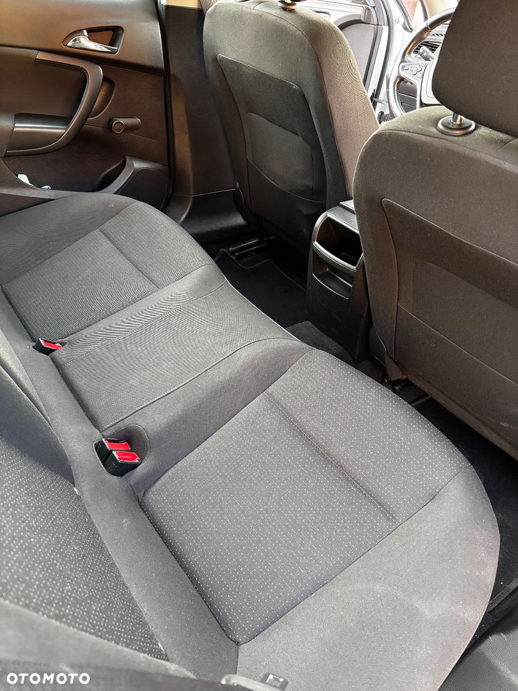 Opel Insignia 2.0 CDTI Design Edition - 19