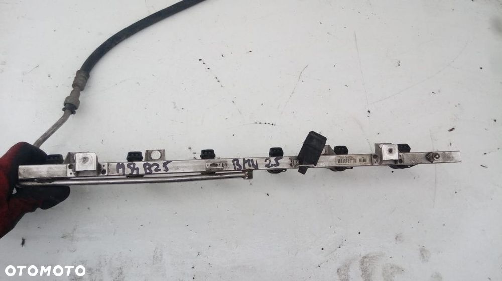 LISTWA WTRYSKOWA PALIWA BMW 2.5 M54 - 1