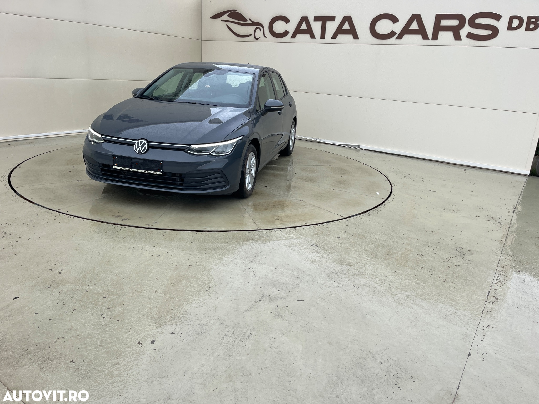 Volkswagen Golf 1.5 eTSI ACT DSG MHEV Life - 3