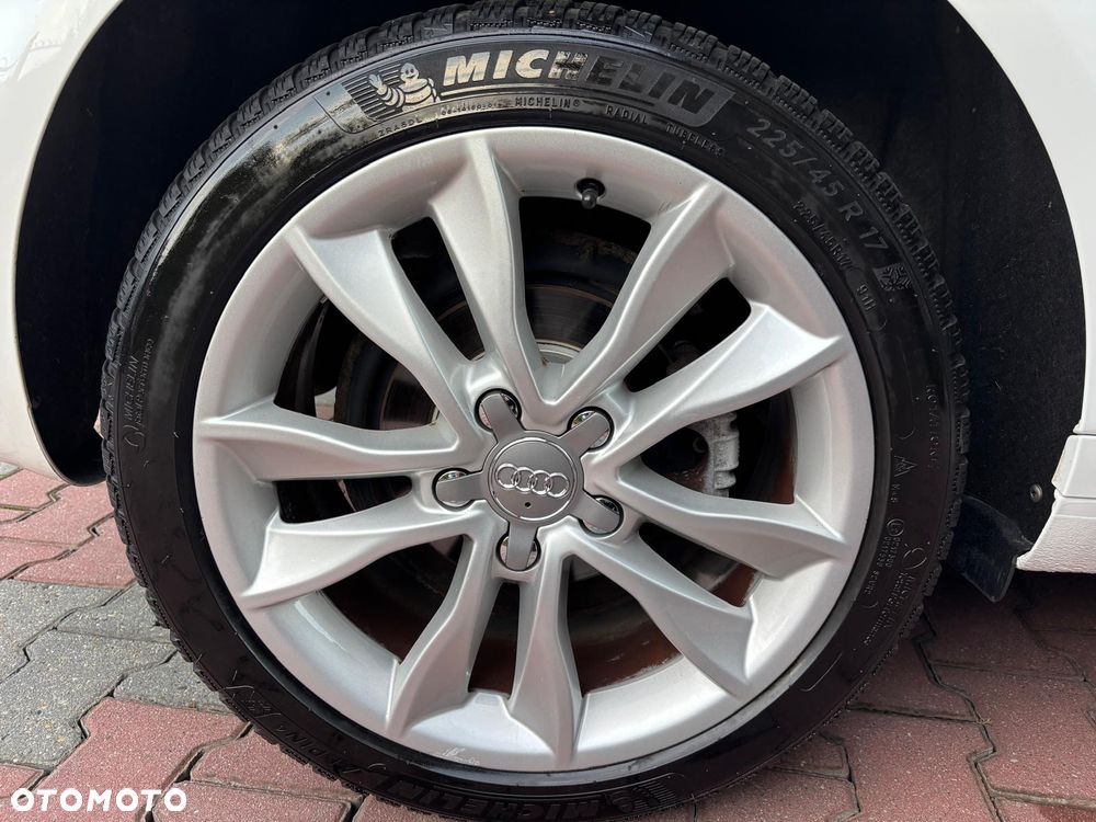 Audi A3 Sportback 1.4 TFSI Attraction - 30