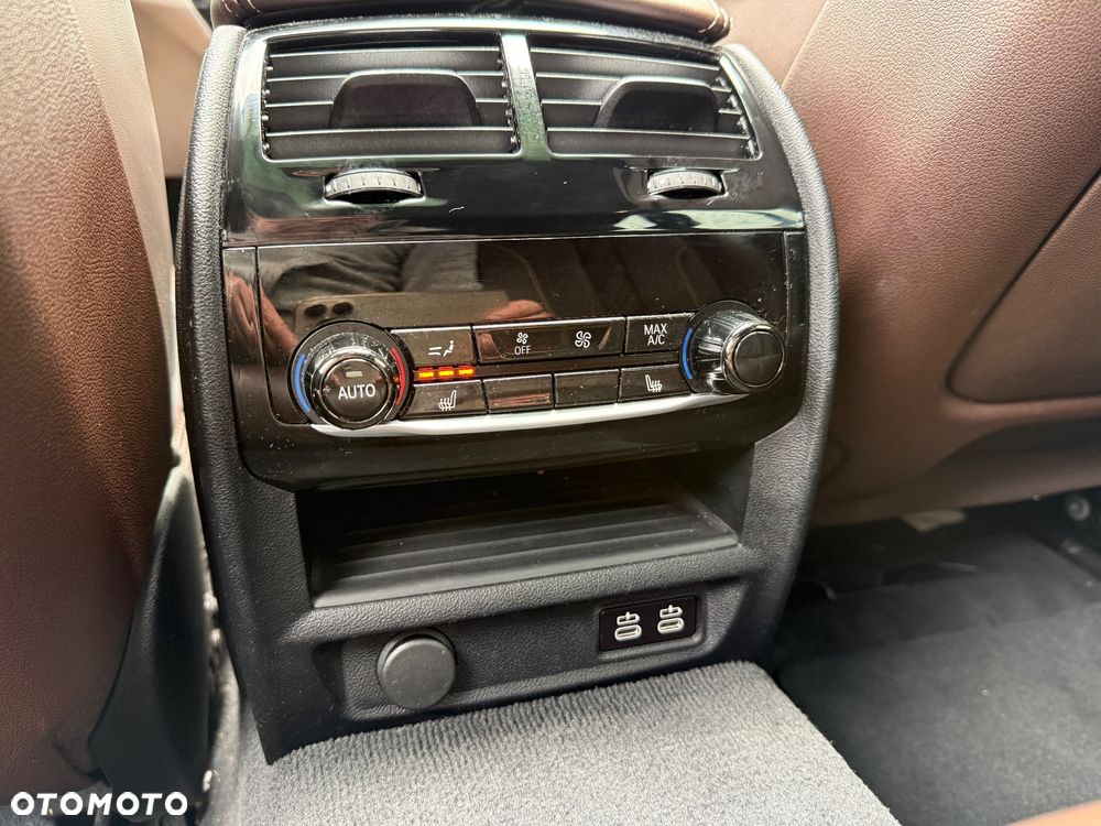 BMW Seria 5 530e M Sport sport - 30