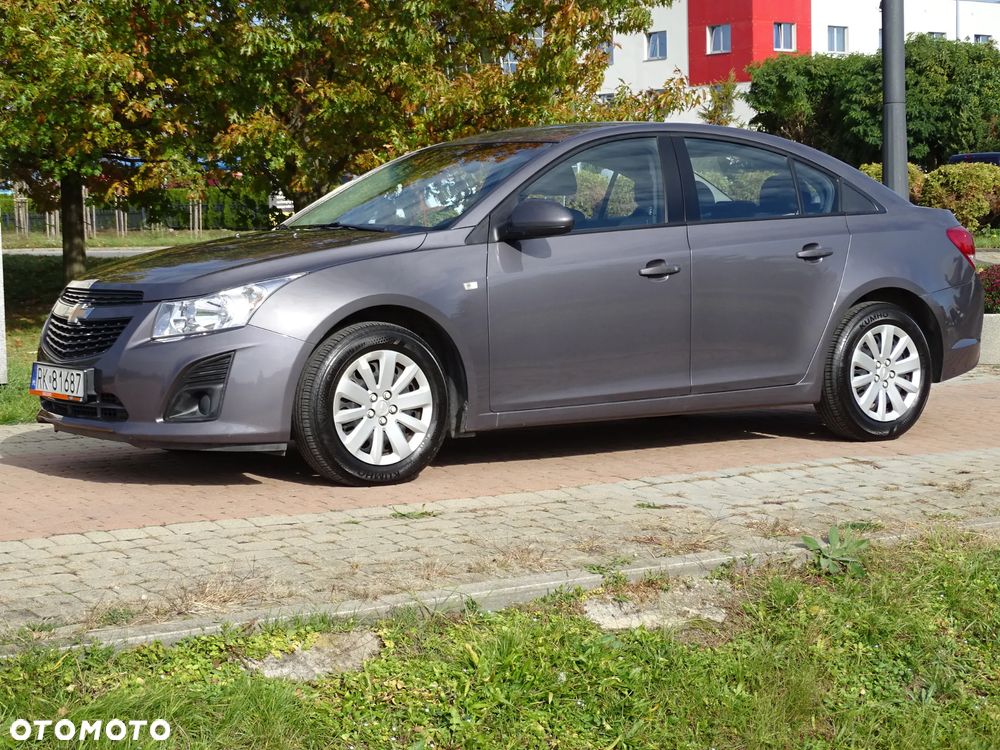 Chevrolet Cruze - 18