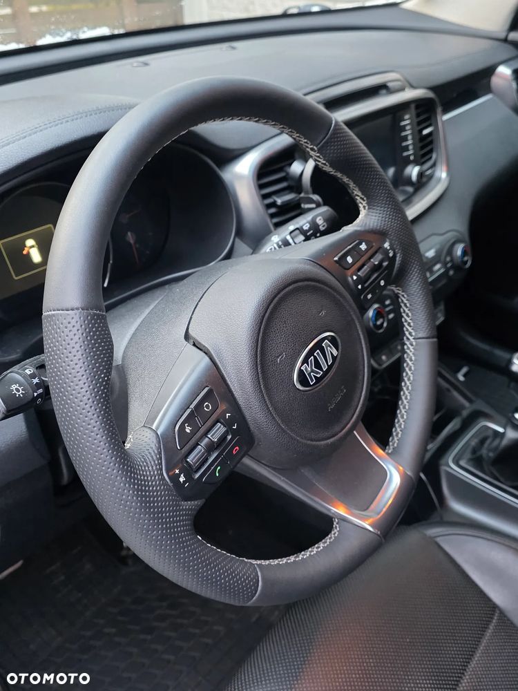 Kia Sorento - 26