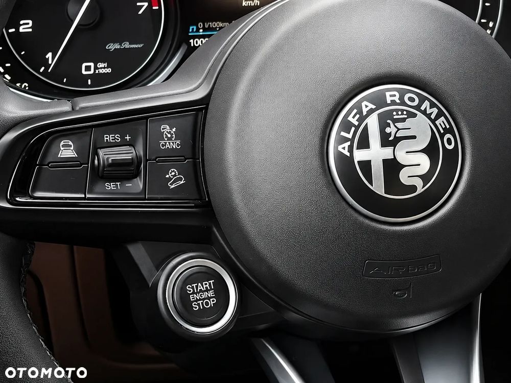Alfa Romeo Stelvio 2.0 Turbo Sprint Q4 - 18