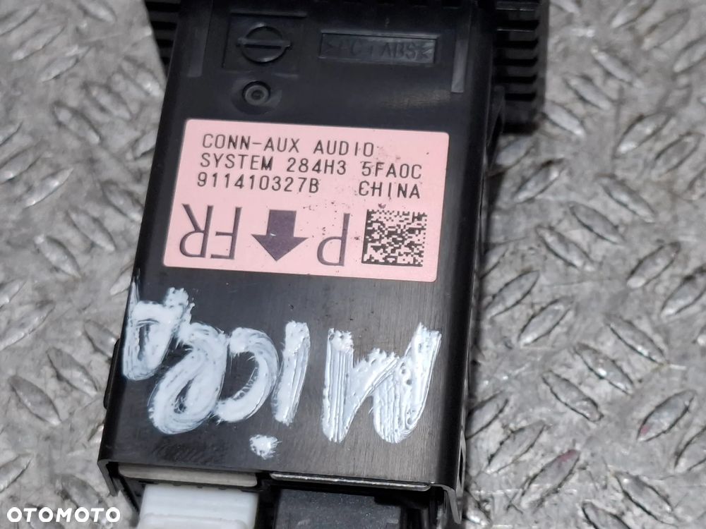 Gniazdo USB Nissan Micra V K14 2019 - 2