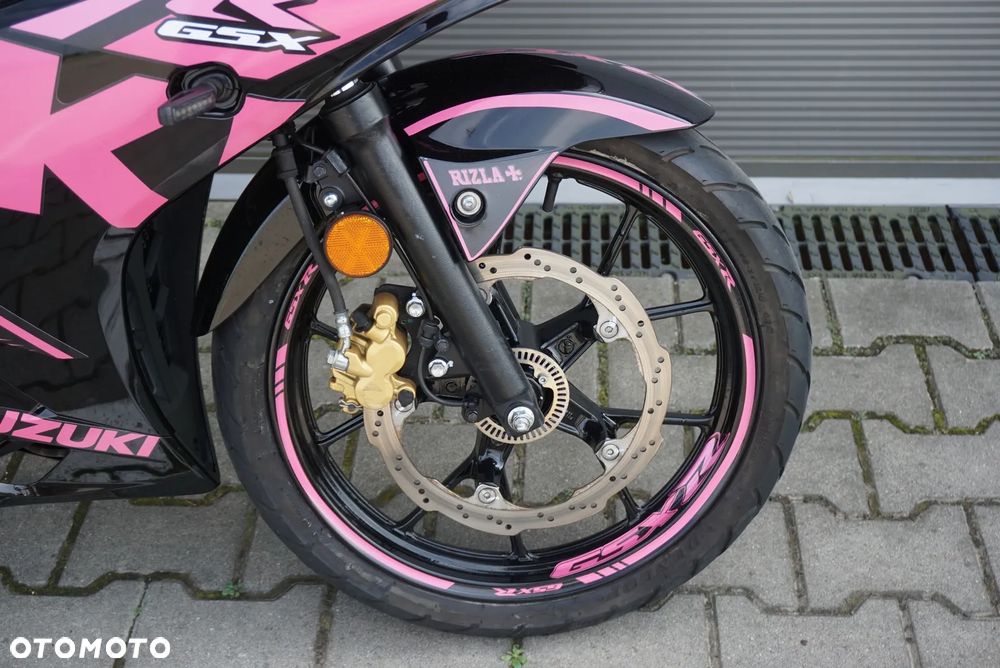 Suzuki GSX - 9