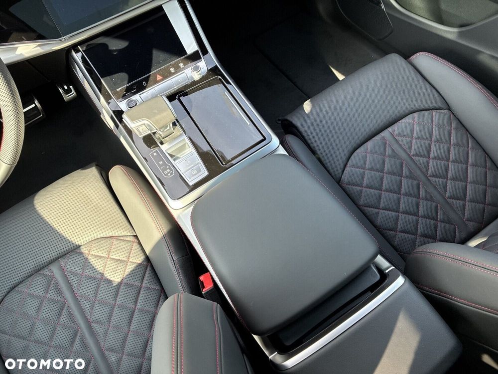 Audi Q8 - 15