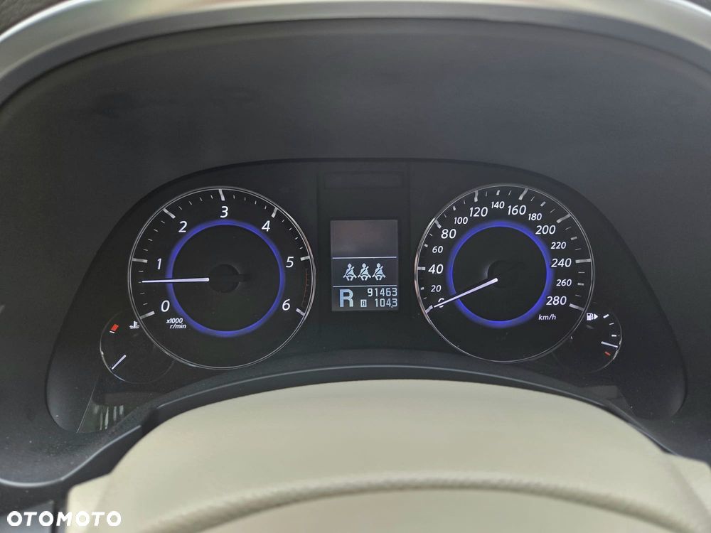 Infiniti QX70 3.0d S - 14