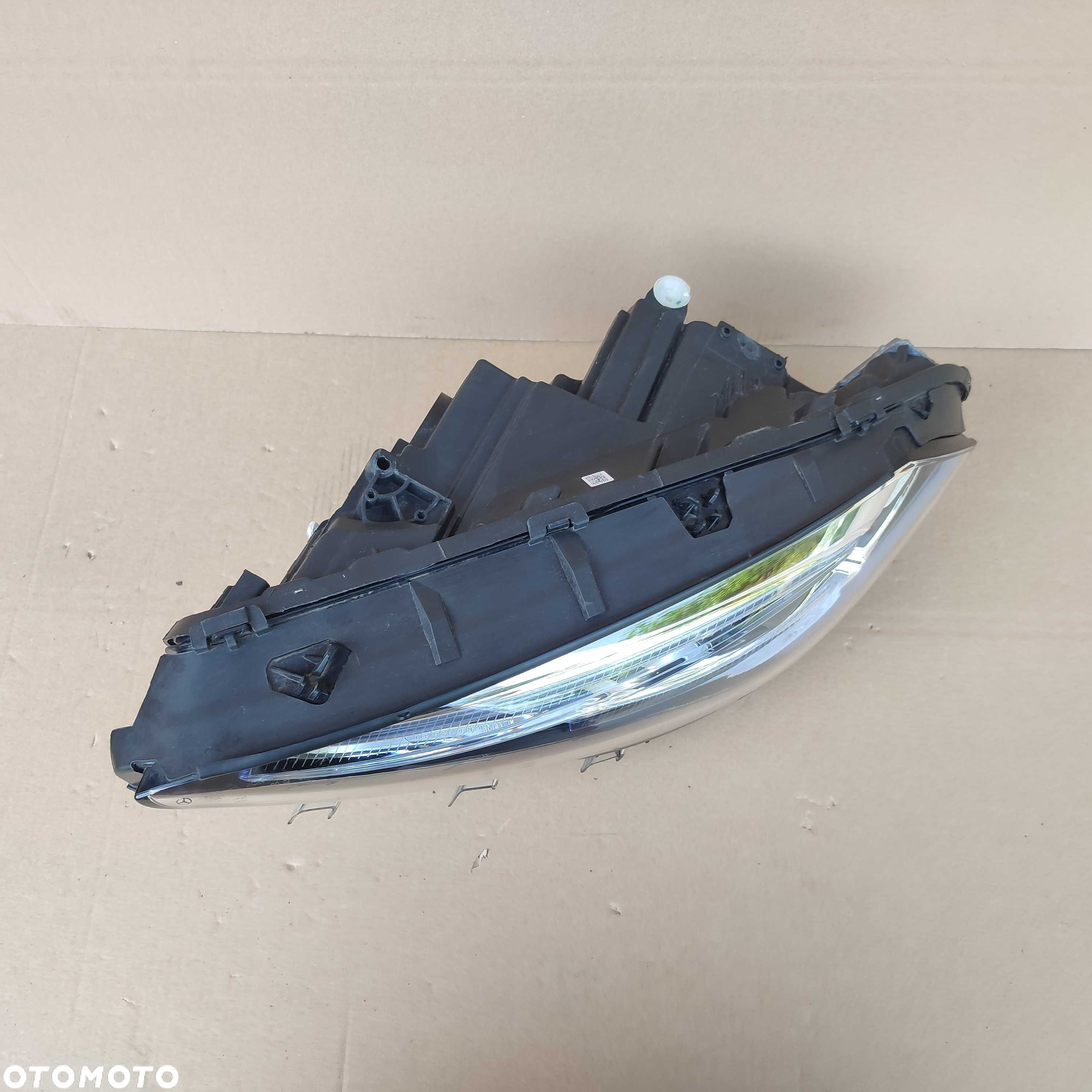 Mercedes GLA W247 lampa lewa przód przednia full led A247.906.3505 - 4