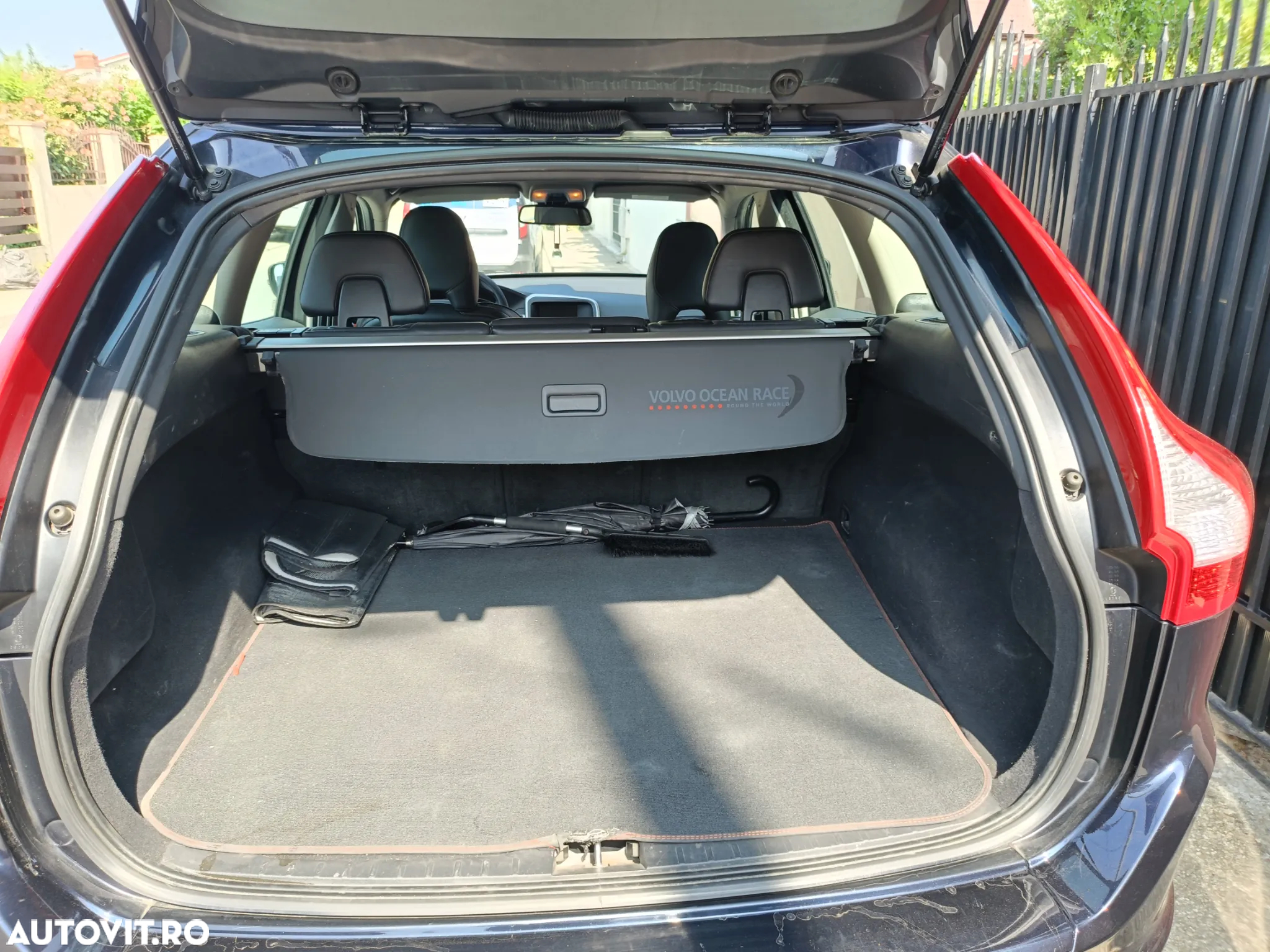 Volvo XC 60 D3 Inscription - 8